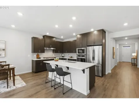 2725 S 6th Way Ridgefield WA 98642