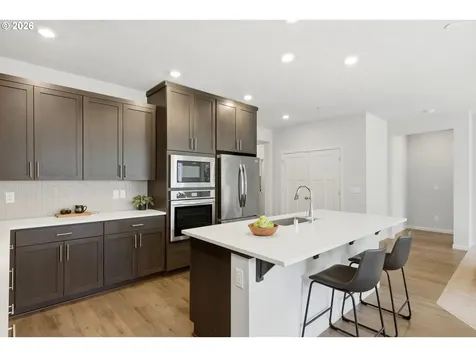 2725 S 6th Way Ridgefield WA 98642