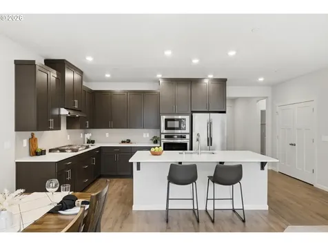 2725 S 6th Way Ridgefield WA 98642