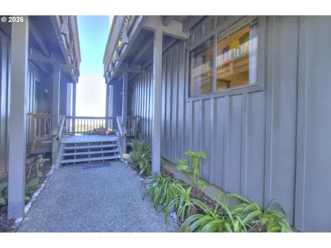 29134 Ellensburg Avenue Gold Beach OR 97444