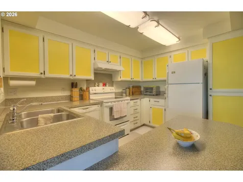 29134 Ellensburg Avenue Gold Beach OR 97444
