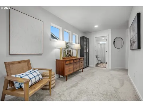2427 S Linden Street Cornelius OR 97113