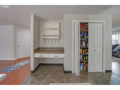 8627 NE 90th Avenue Vancouver WA 98662