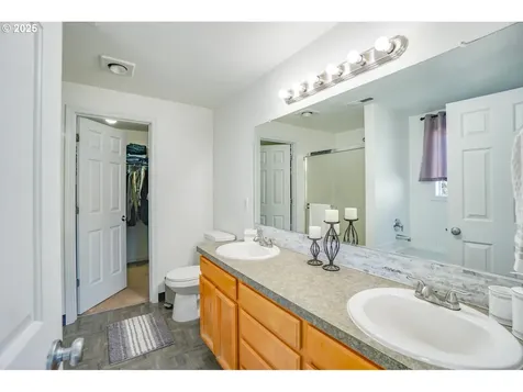 8627 NE 90th Avenue Vancouver WA 98662