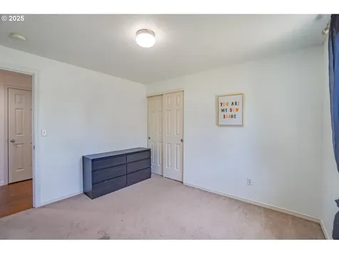 8627 NE 90th Avenue Vancouver WA 98662