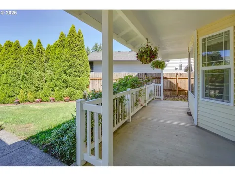 8627 NE 90th Avenue Vancouver WA 98662