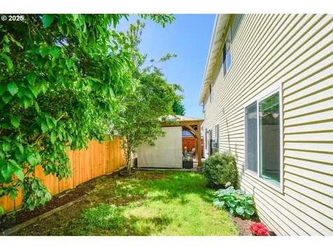 8627 NE 90th Avenue Vancouver WA 98662