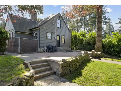 4315 NE 96th Avenue Portland OR 97220