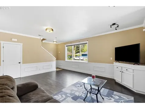 17065 SE Brooklyn Street Portland OR 97236