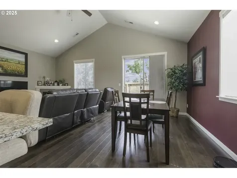 2707 NE 131st Court Vancouver WA 98684
