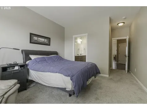 2707 NE 131st Court Vancouver WA 98684