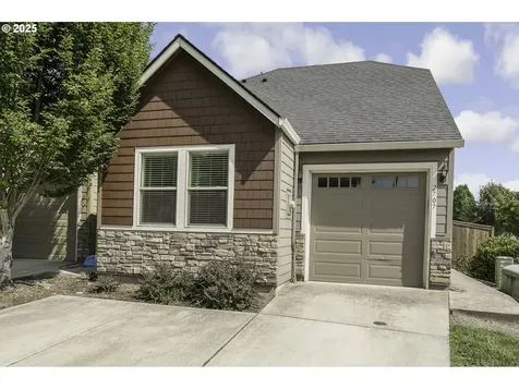 2707 NE 131st Court Vancouver WA 98684
