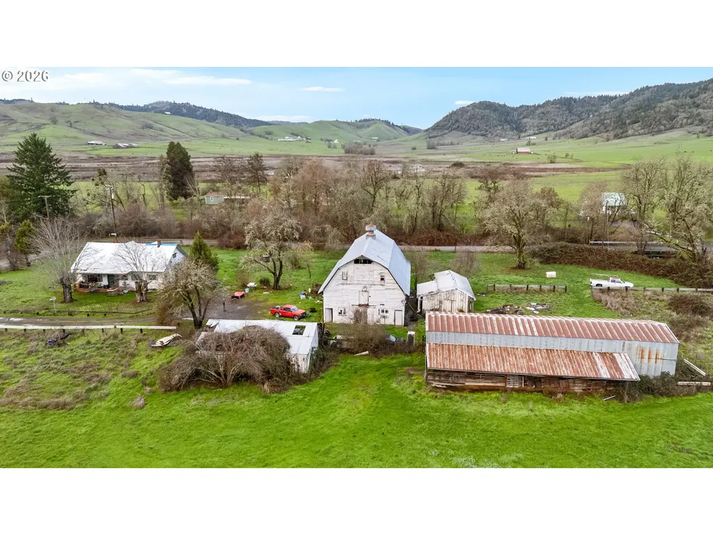 383 Brumbach Road Roseburg OR 97470