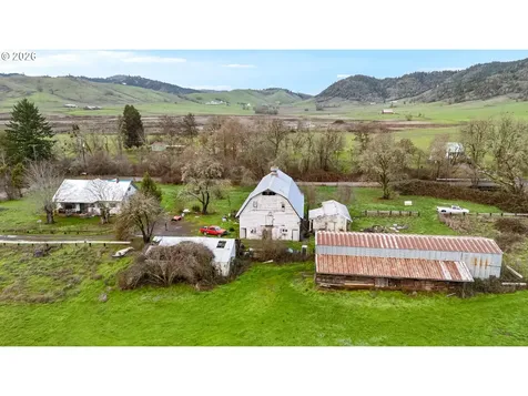 383 Brumbach Road Roseburg OR 97470
