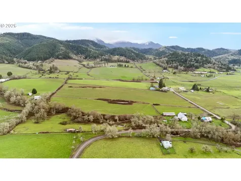 383 Brumbach Road Roseburg OR 97470