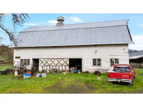 383 Brumbach Road Roseburg OR 97470
