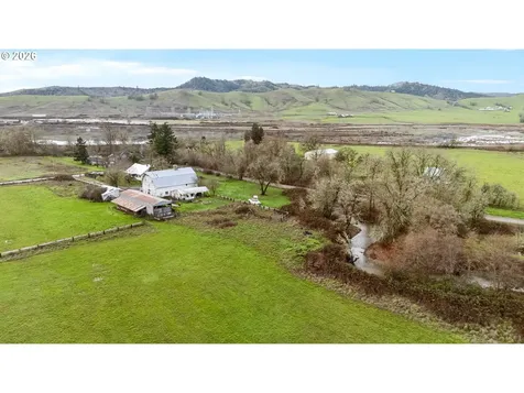 383 Brumbach Road Roseburg OR 97470