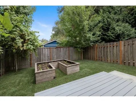 9607 N Pier Park Place Portland OR 97203