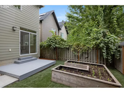 9607 N Pier Park Place Portland OR 97203