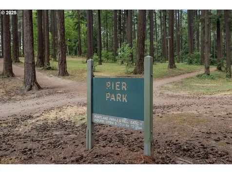 9607 N Pier Park Place Portland OR 97203
