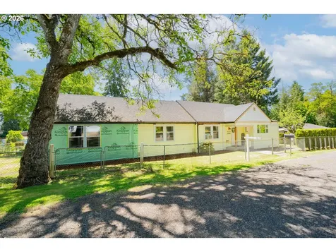 3266 G Street Washougal WA 98671
