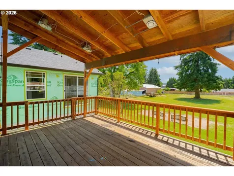 3266 G Street Washougal WA 98671