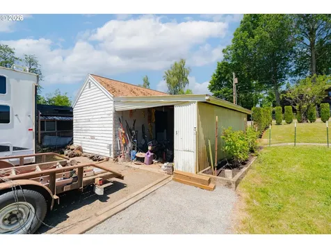 3266 G Street Washougal WA 98671
