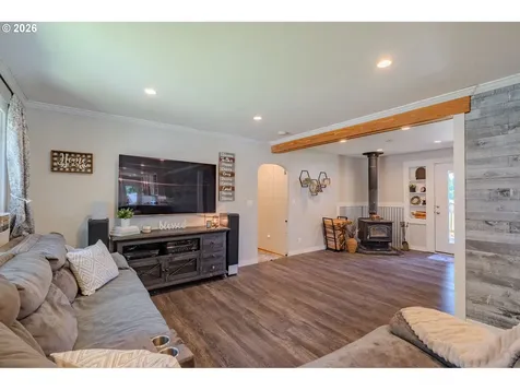 3266 G Street Washougal WA 98671