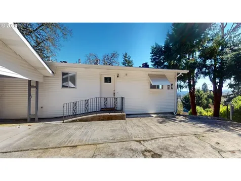 2145 Webb Street West Linn OR 97068