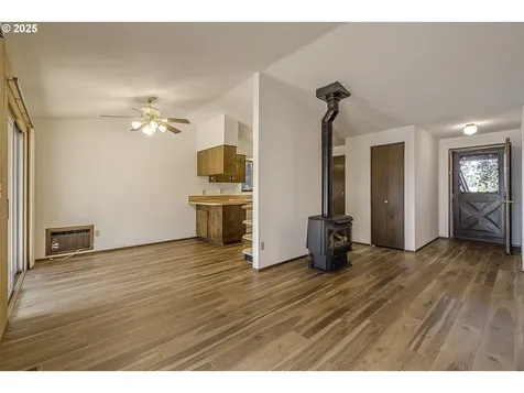 2350 SE Washington Court Hillsboro OR 97123