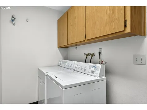 7160 SW Gable Park Road Portland OR 97225