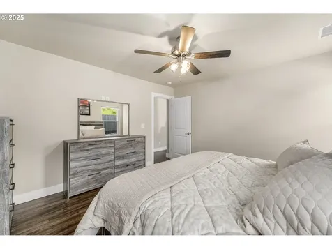 395 Brady Lane Roseburg OR 97471