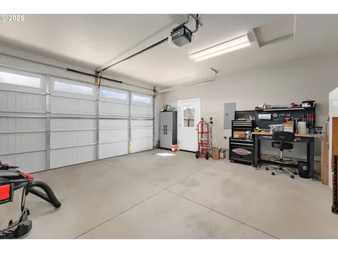 395 Brady Lane Roseburg OR 97471