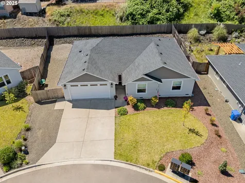 395 Brady Lane Roseburg OR 97471