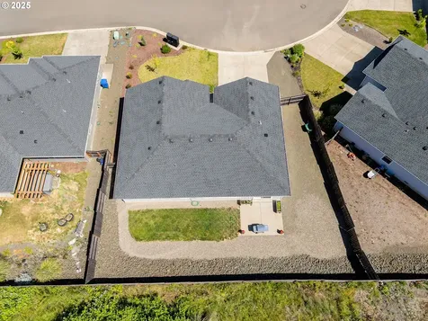 395 Brady Lane Roseburg OR 97471