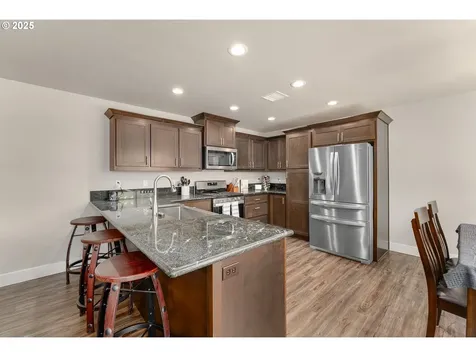 395 Brady Lane Roseburg OR 97471