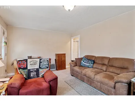 2848 Dover Street Longview WA 98632