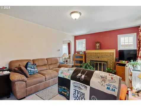 2848 Dover Street Longview WA 98632