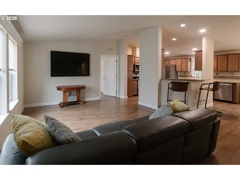 11520 SW Royal Villa Drive Tigard OR 97224