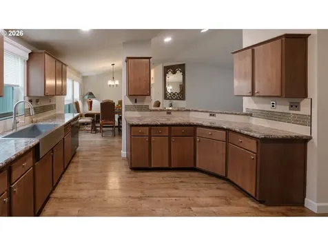 11520 SW Royal Villa Drive Tigard OR 97224