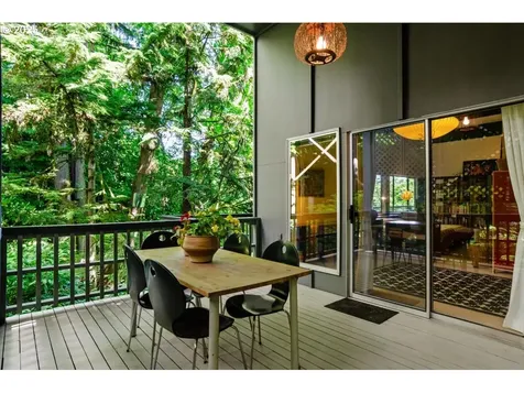 2417/2419 SW Montgomery Drive Portland OR 97201