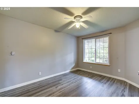 6103 NE 41st Circle Vancouver WA 98661
