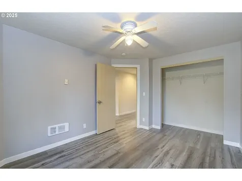 6103 NE 41st Circle Vancouver WA 98661