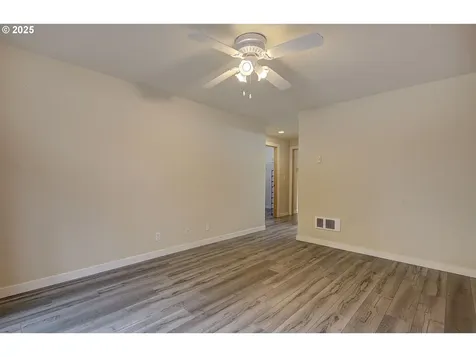 6103 NE 41st Circle Vancouver WA 98661