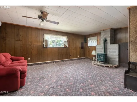 1011 NE Benton Street Newport OR 97365