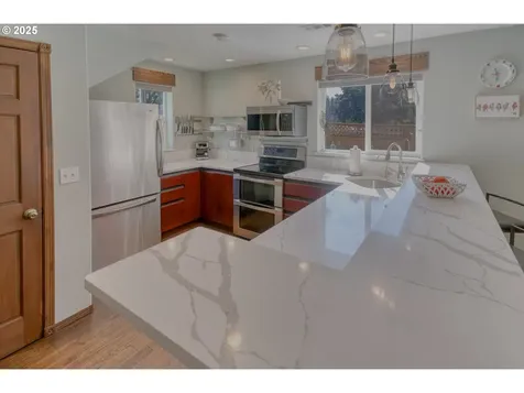 602 NE Blair Road Washougal WA 98671