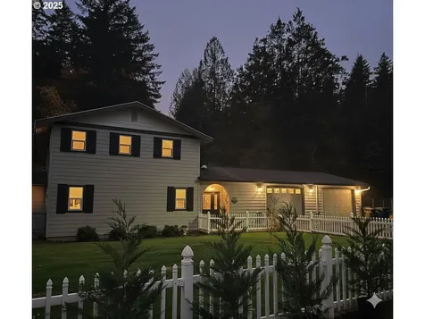 602 NE Blair Road Washougal WA 98671