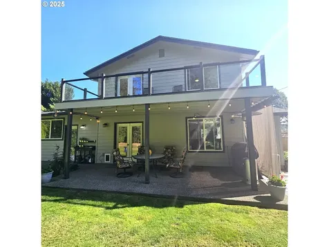 602 NE Blair Road Washougal WA 98671