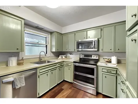 19785 NW Rock Creek Drive Portland OR 97229