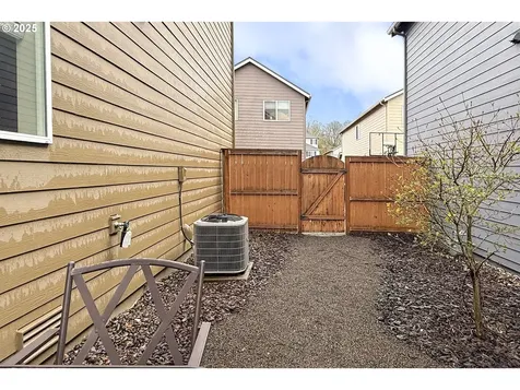 15500 SW Applewood Lane Portland OR 97224